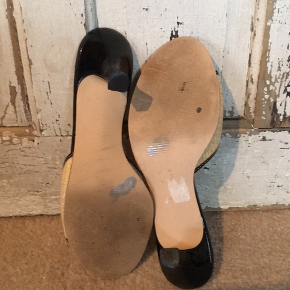 Impo straw mules w heels buckles EUC - Picture 4 of 4